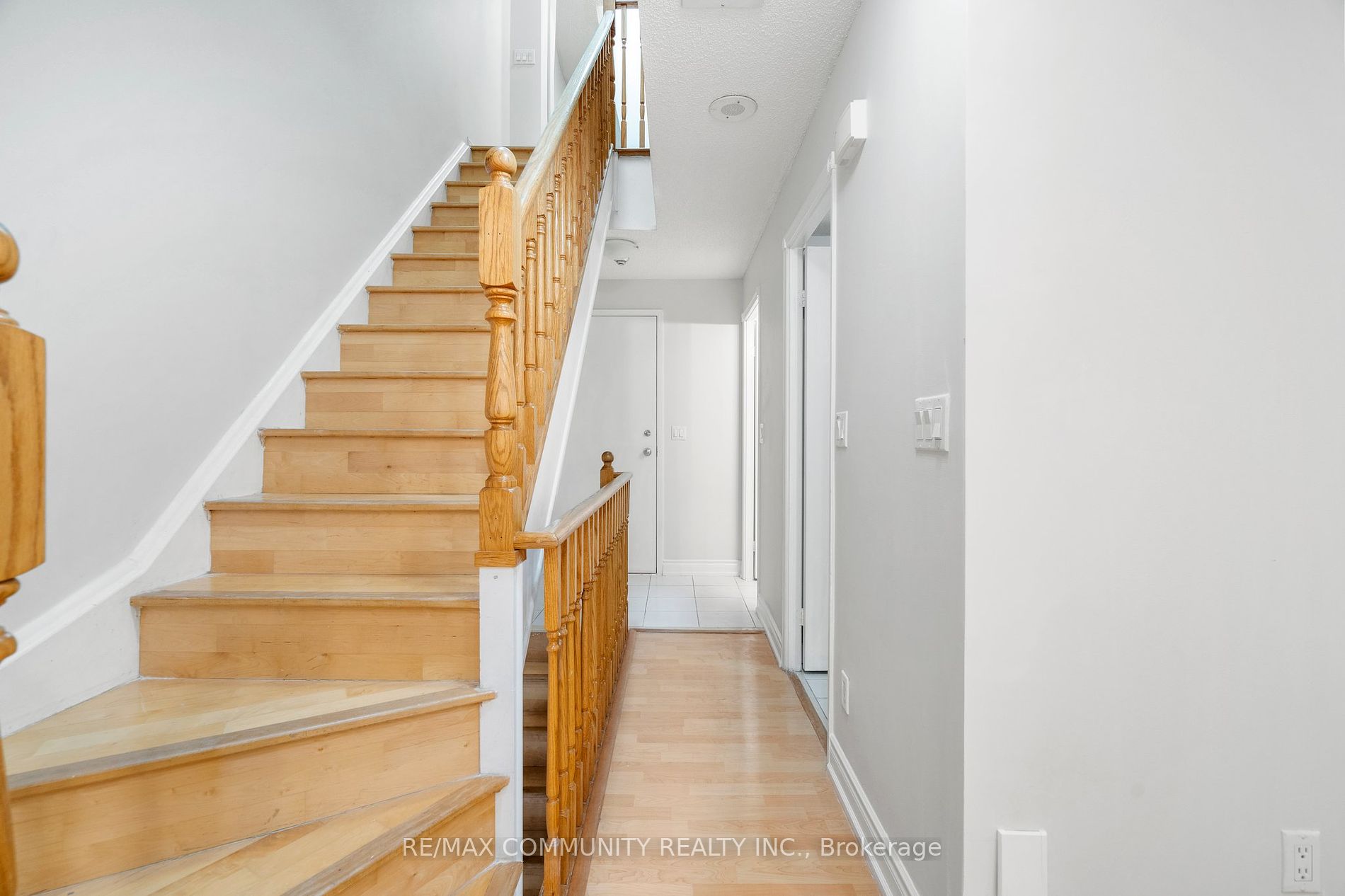 1881 Mcnicoll Avenue, #515