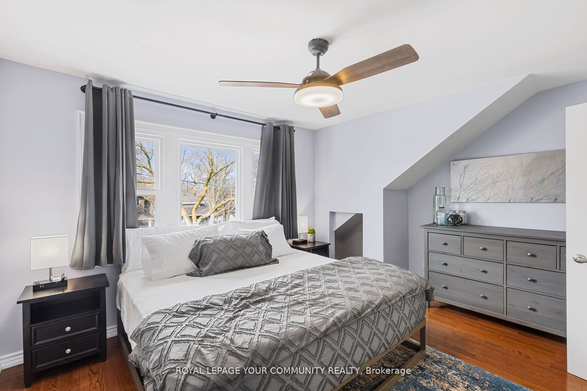 11 Denton Ave