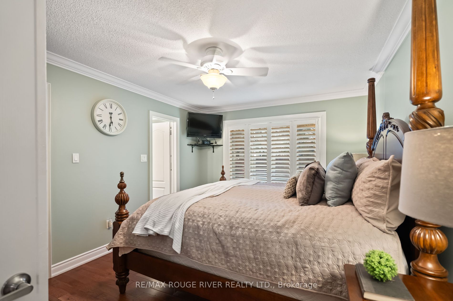 20 Dewbourne Pl