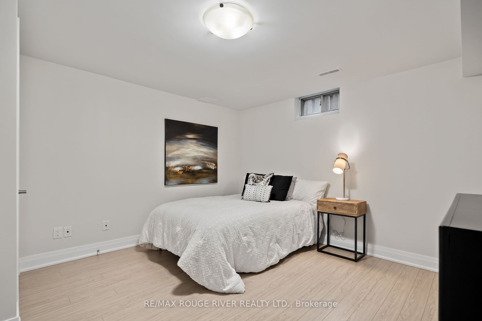 20 Dewbourne Pl