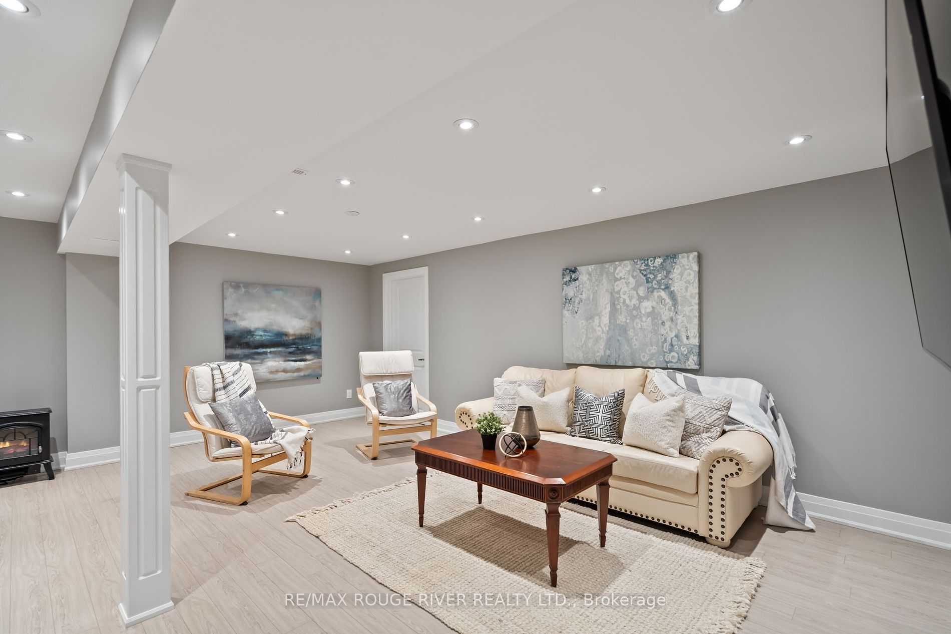 20 Dewbourne Pl