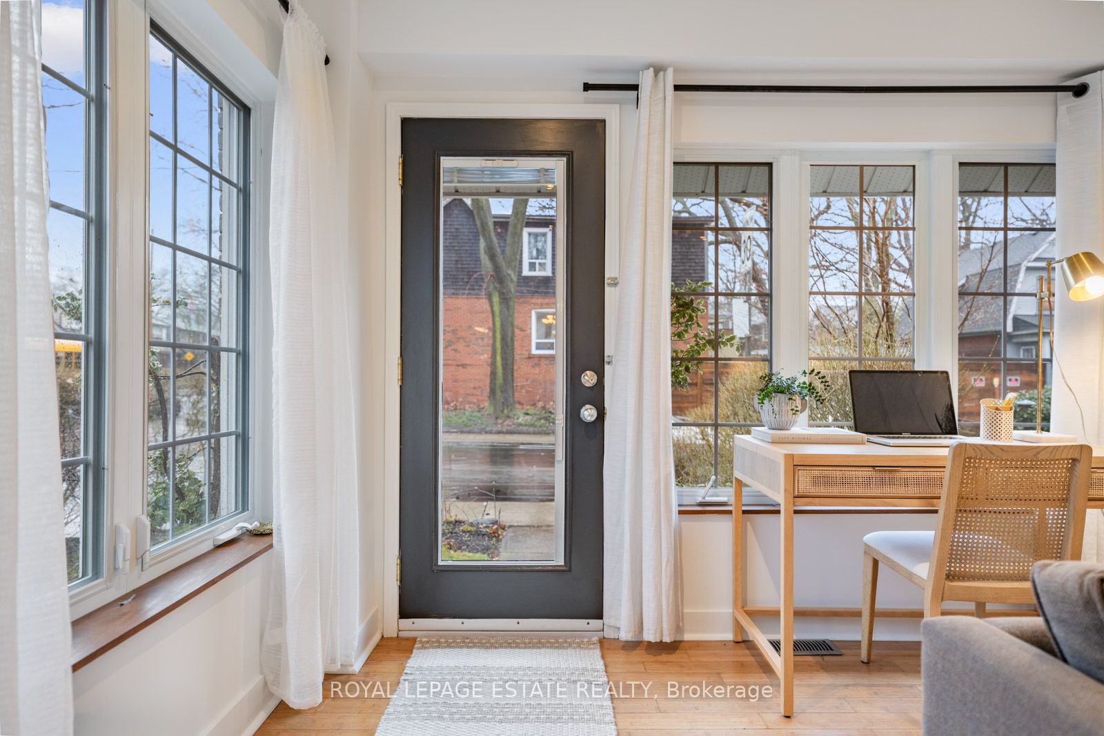 1 Morton Rd