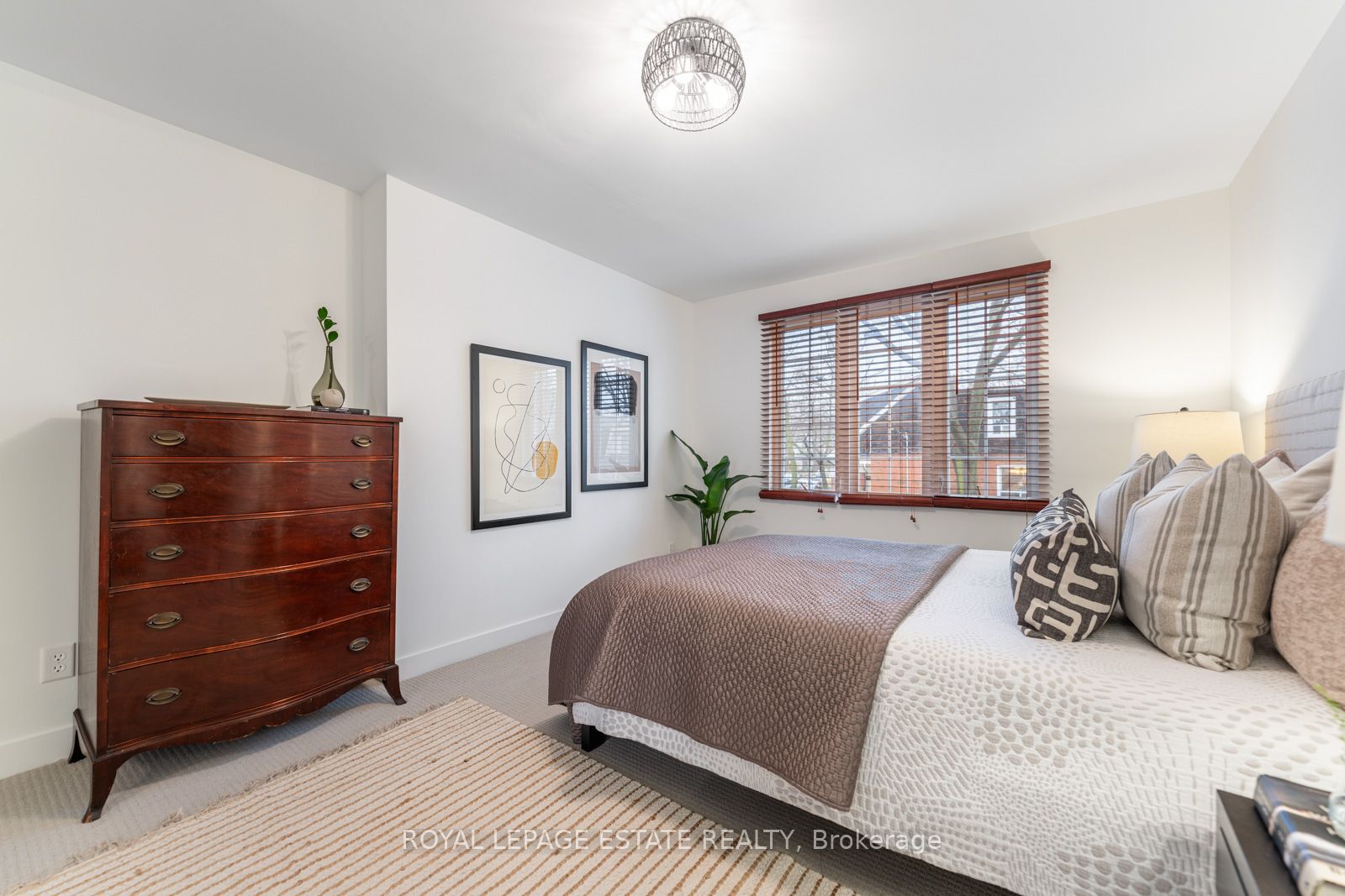 1 Morton Rd