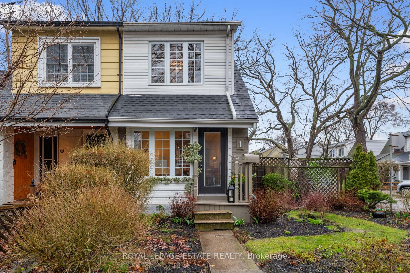 1 Morton Rd