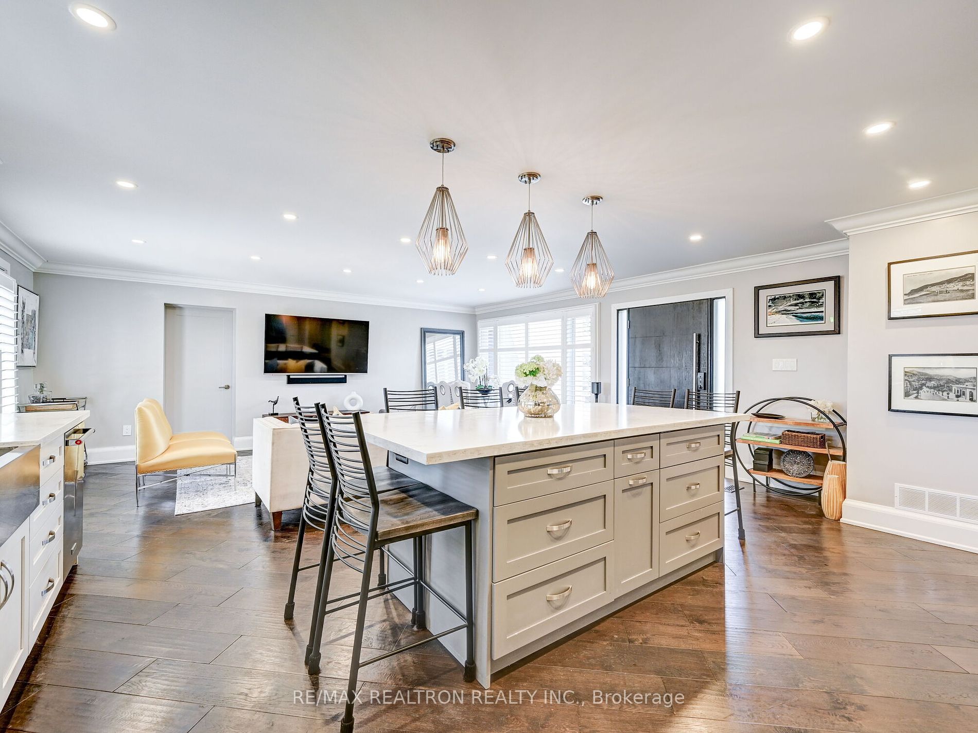 322 East Ave