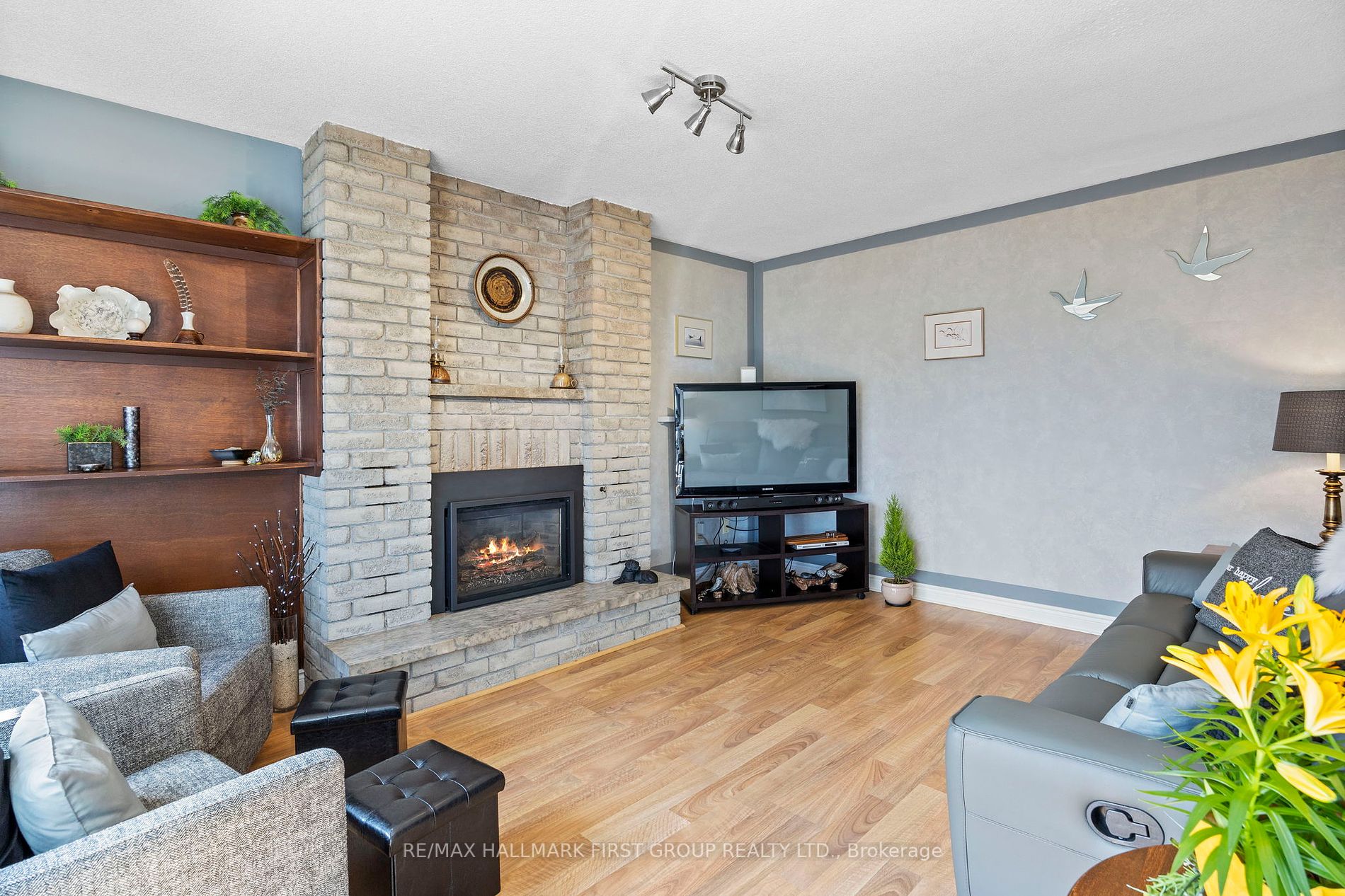 1 McLellan Drive
