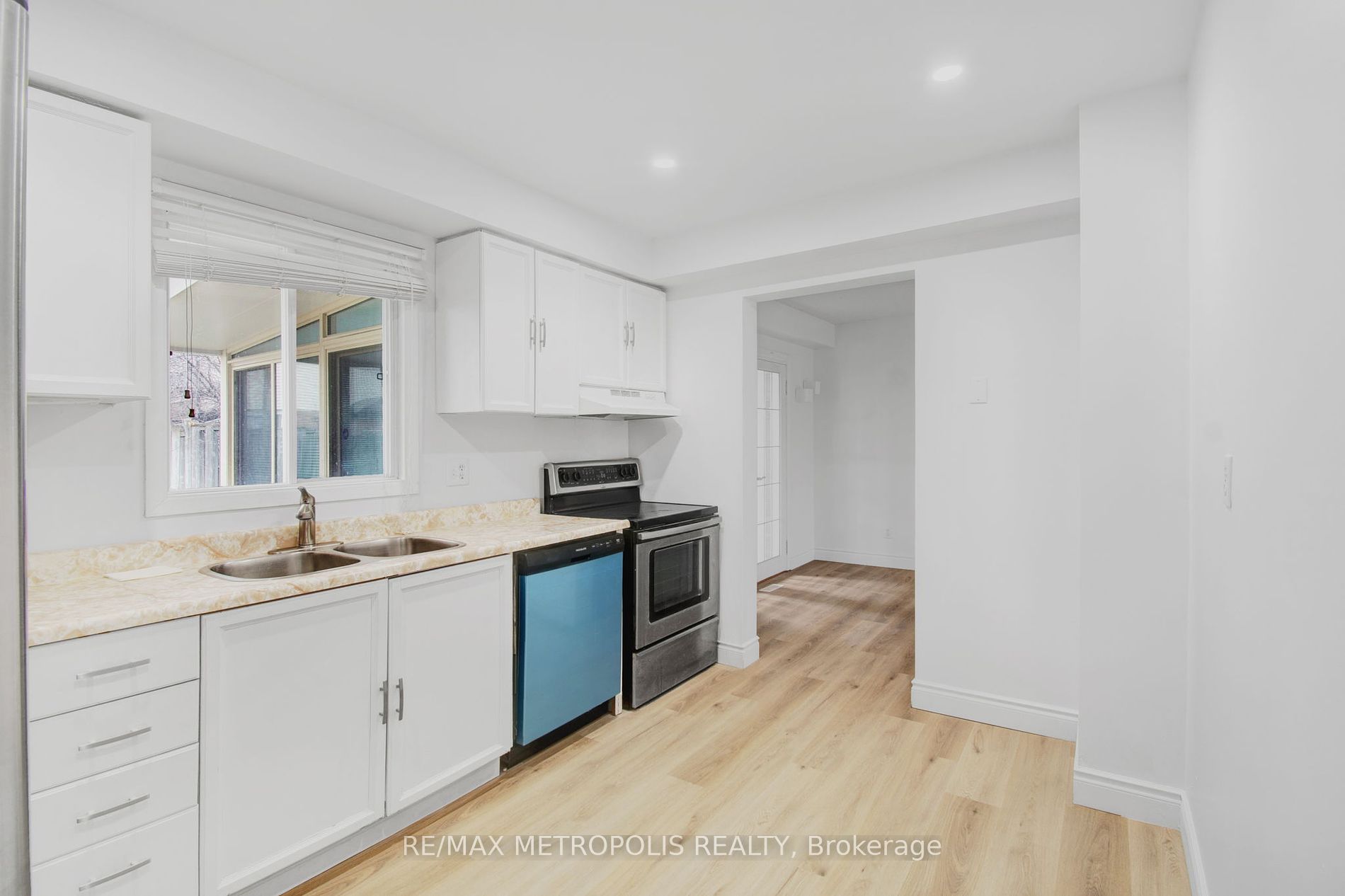 47 Gilmour Dr