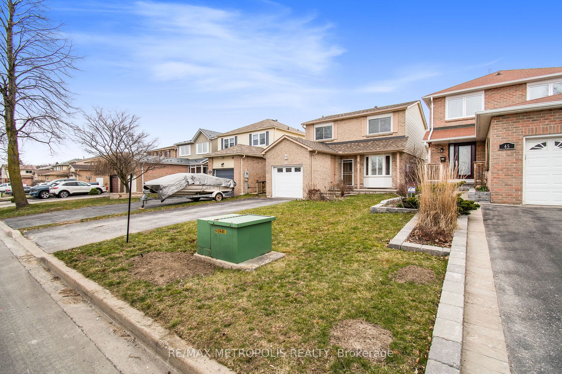 47 Gilmour Dr
