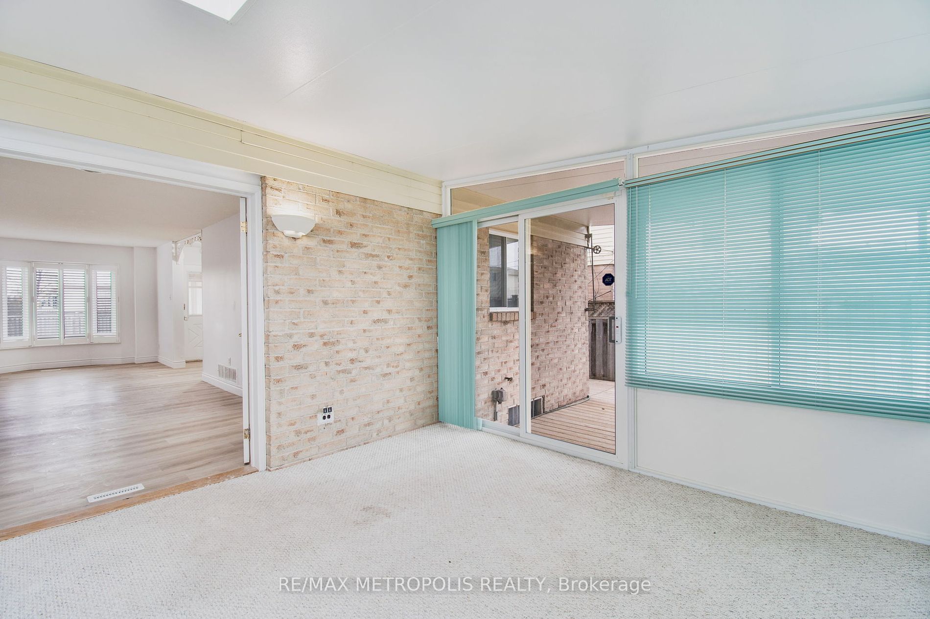 47 Gilmour Dr