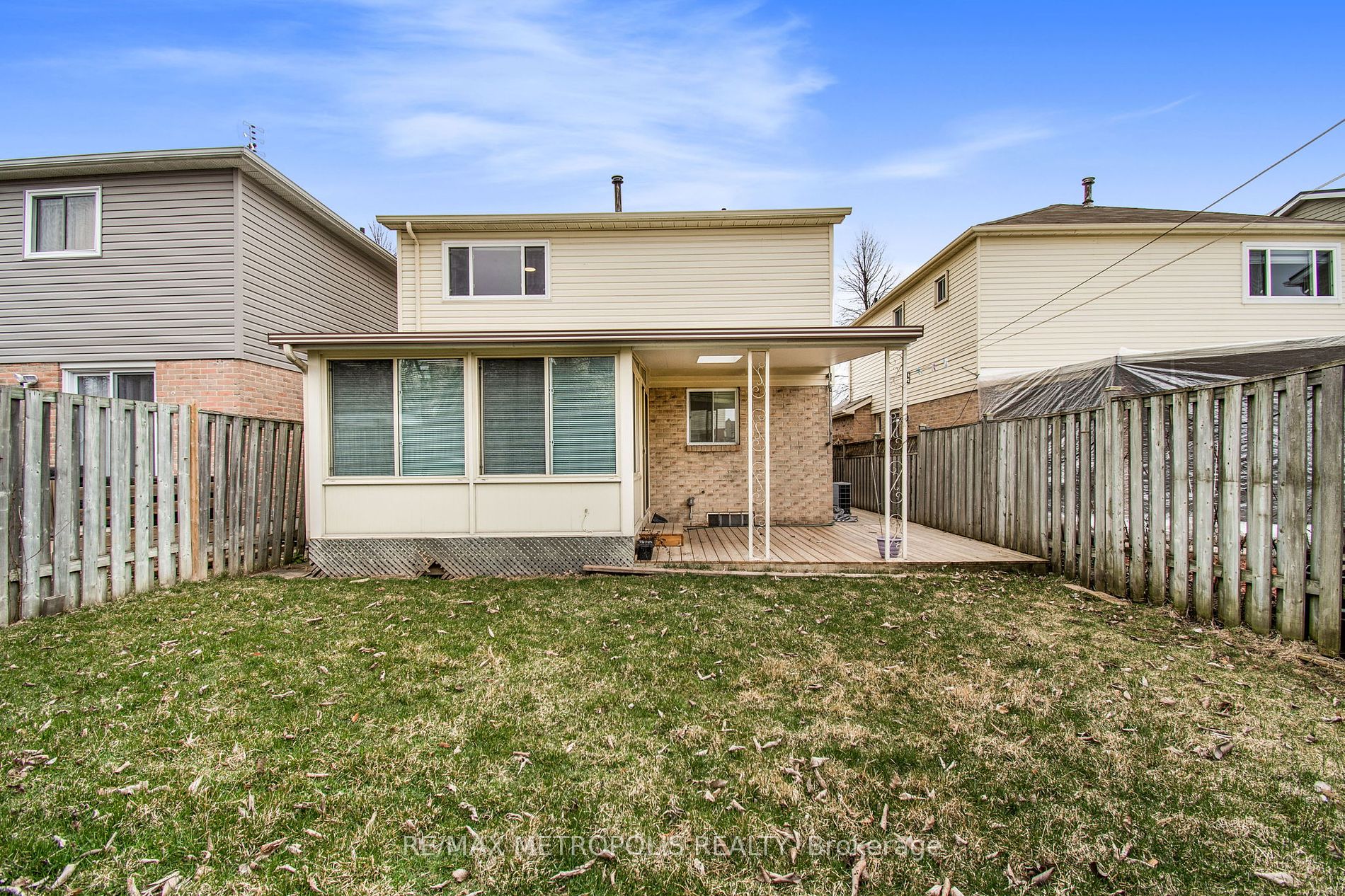 47 Gilmour Dr