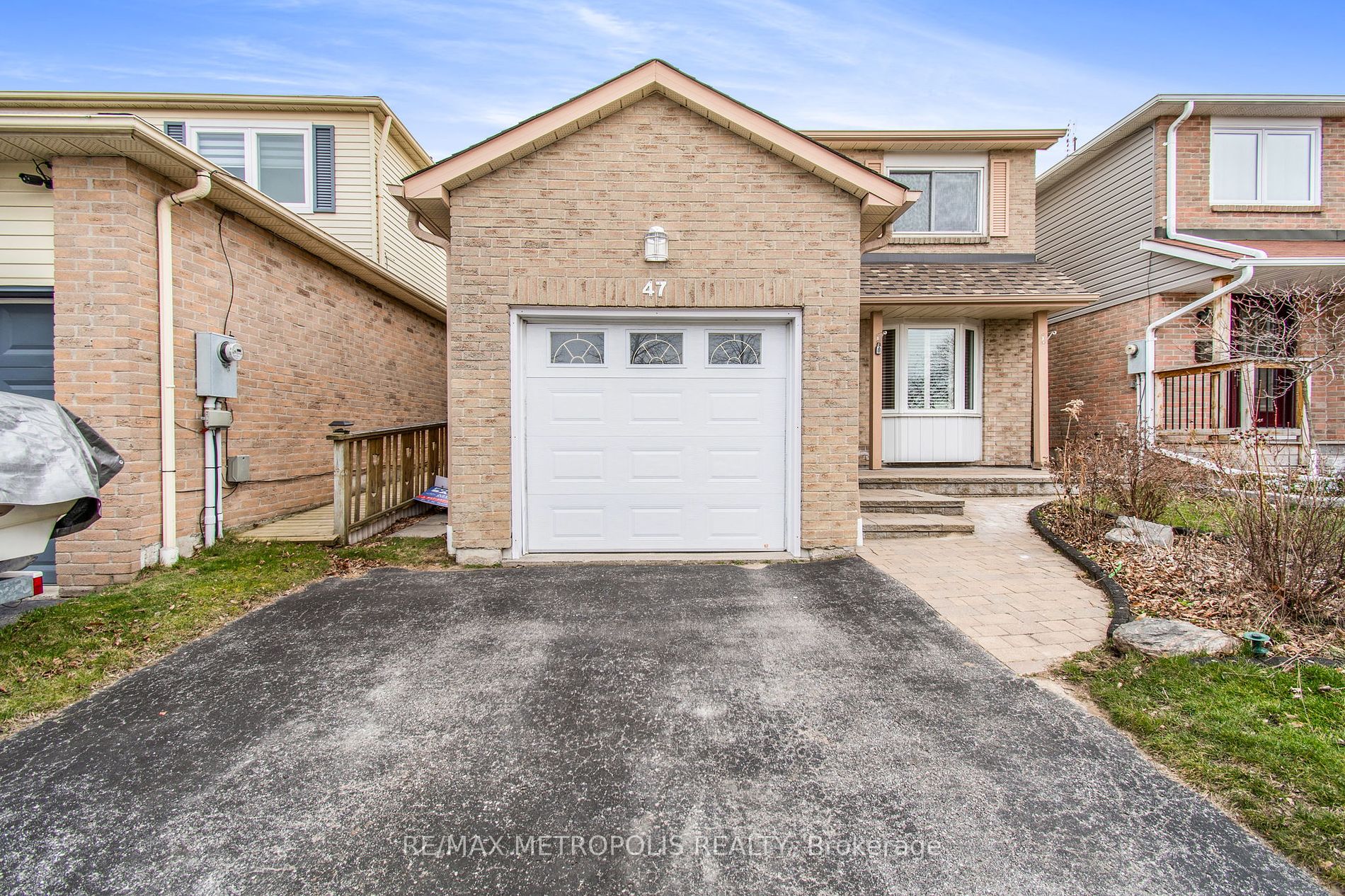 47 Gilmour Dr