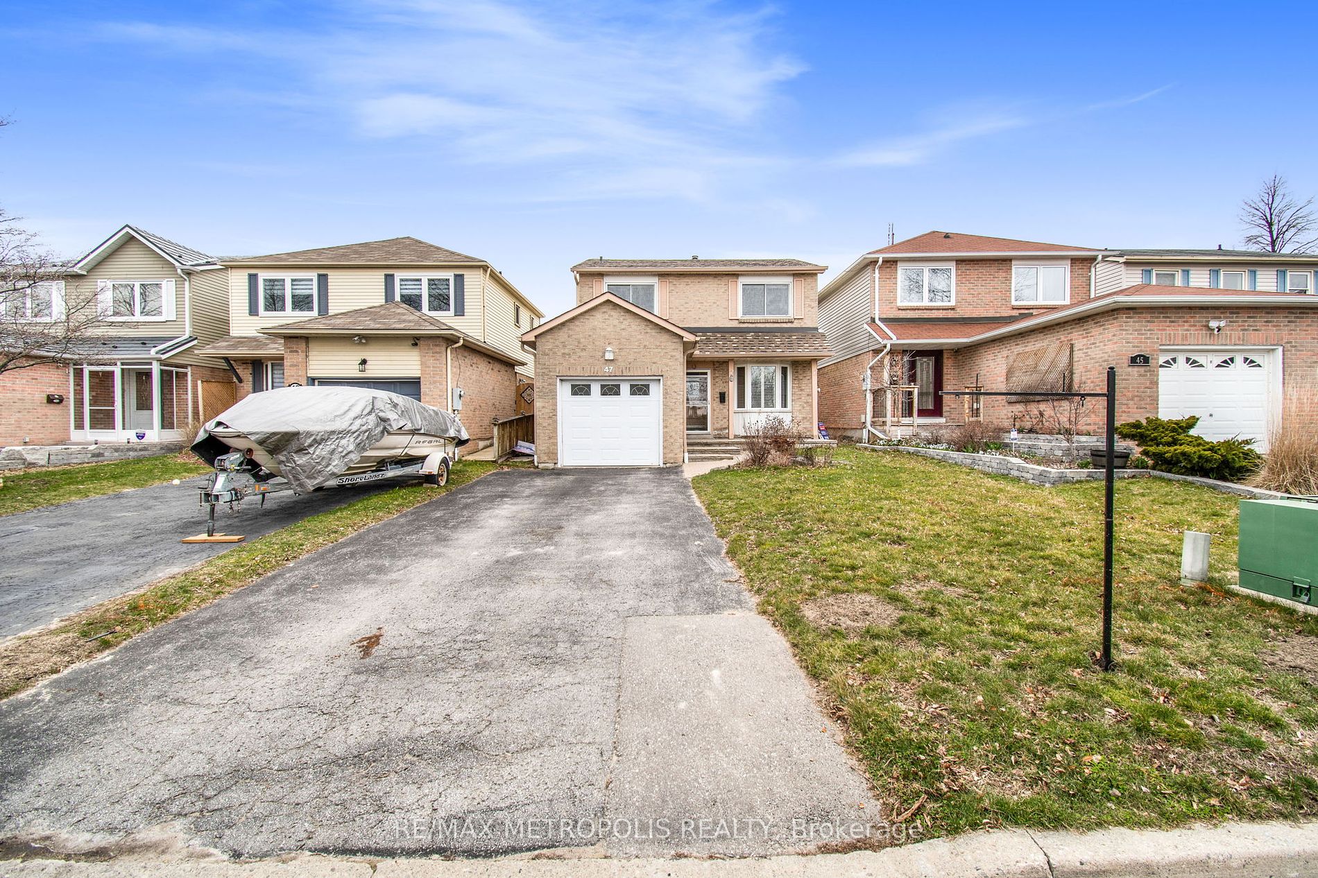 47 Gilmour Dr