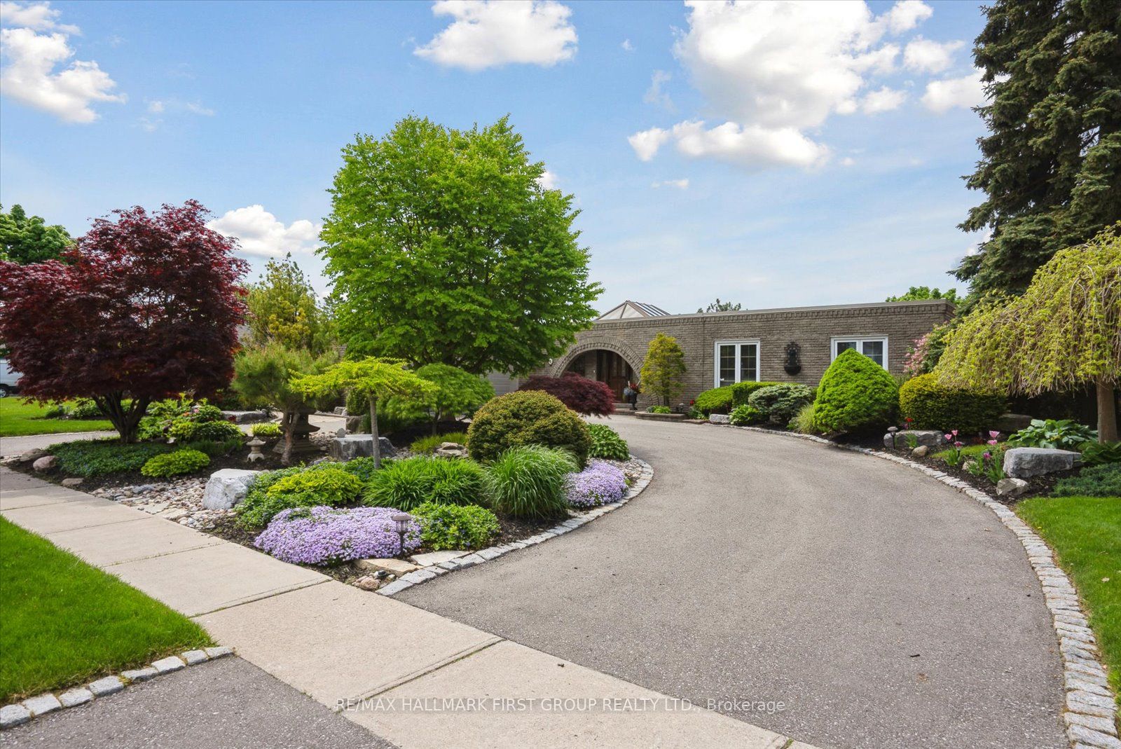 8 Crawford Drive