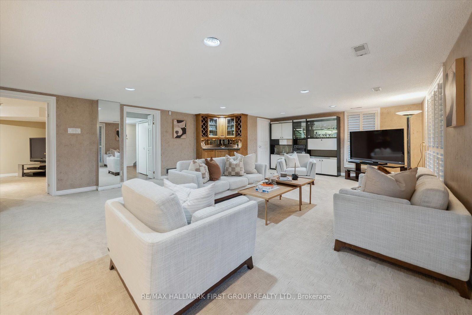 8 Crawford Drive