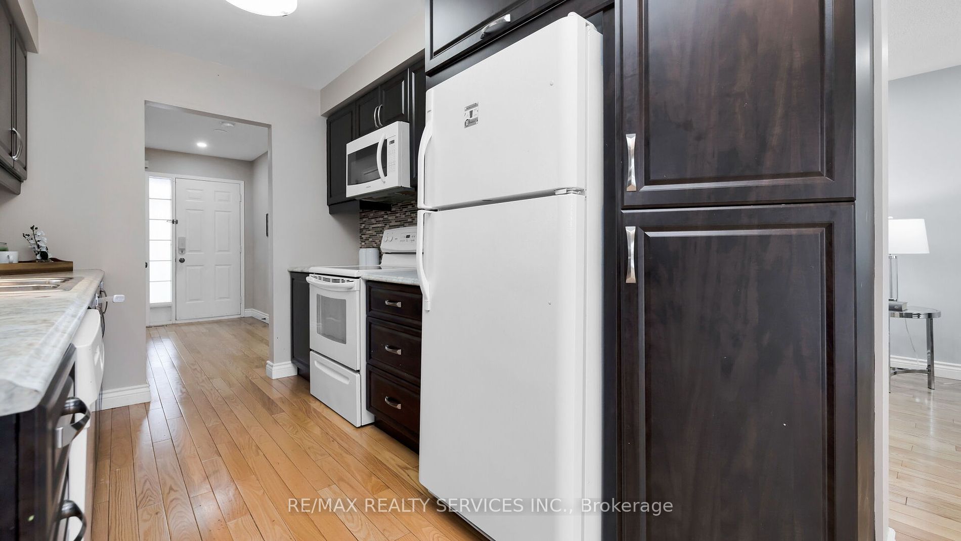 43 Creekwood Cres