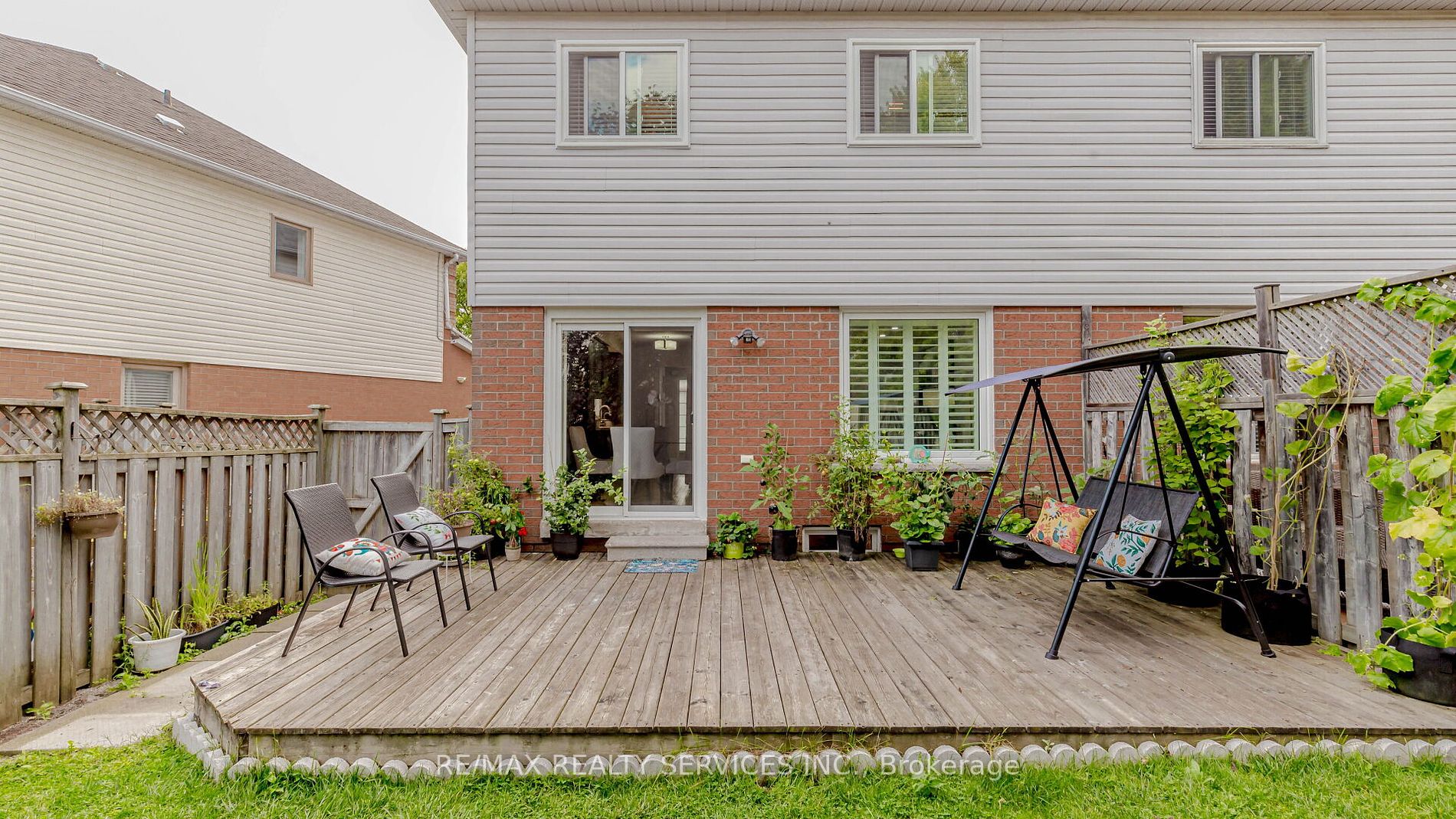 43 Creekwood Cres