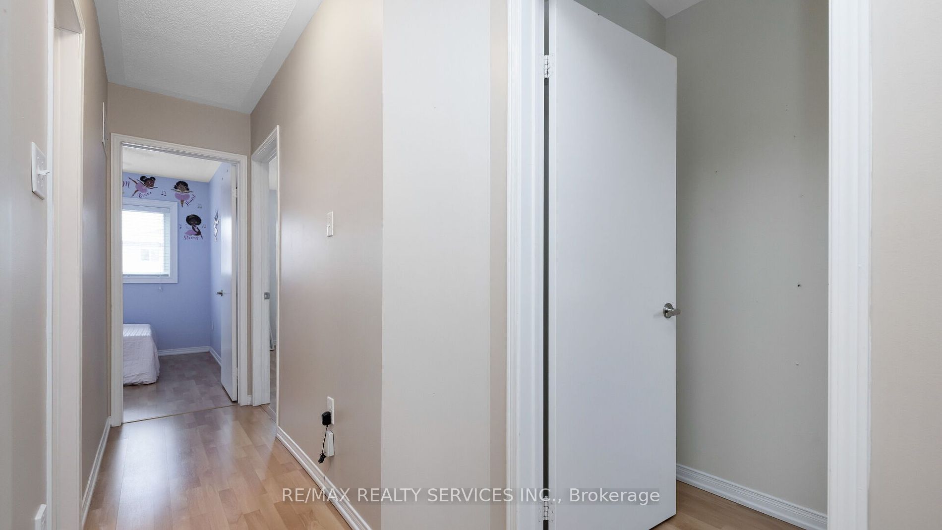 43 Creekwood Cres