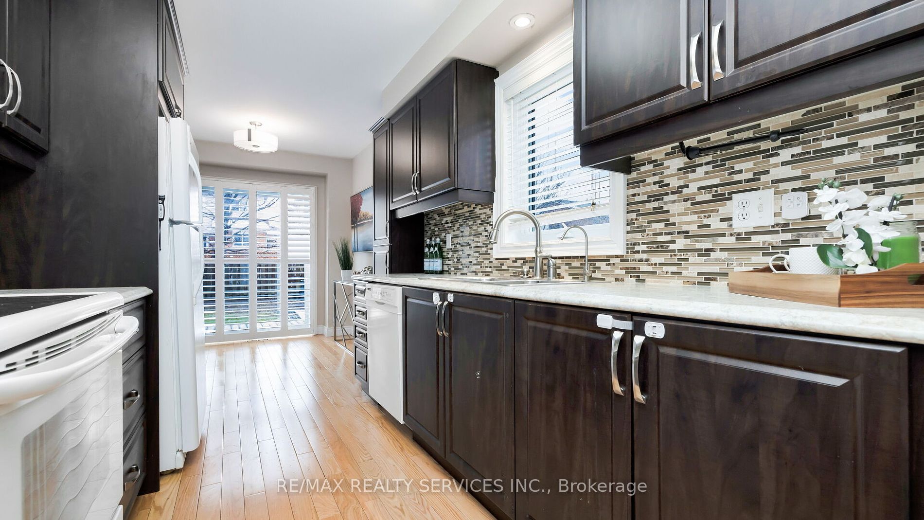 43 Creekwood Cres
