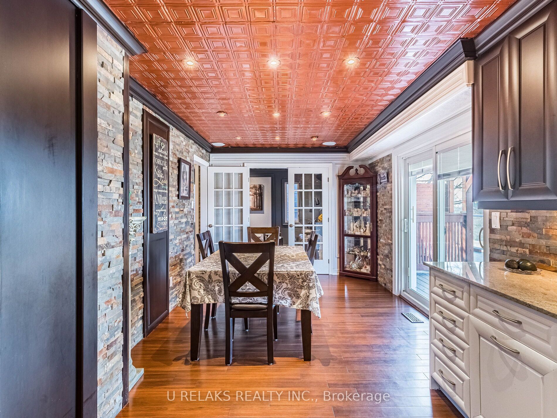 172 Melissa Crescent