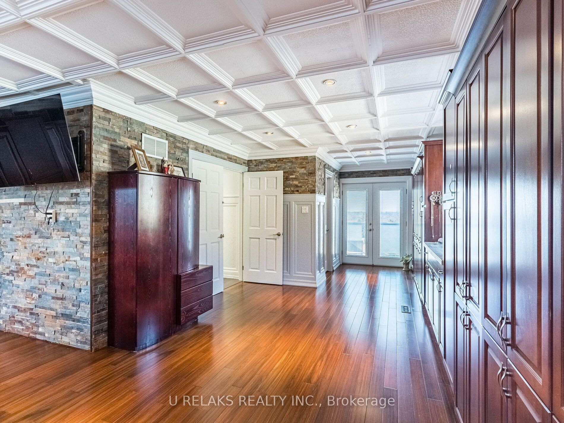 172 Melissa Crescent