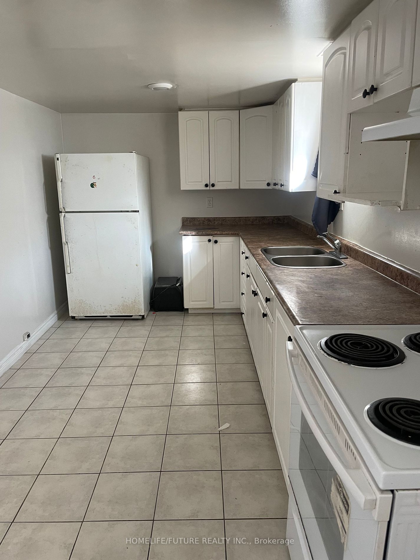 23 Bush Dr
