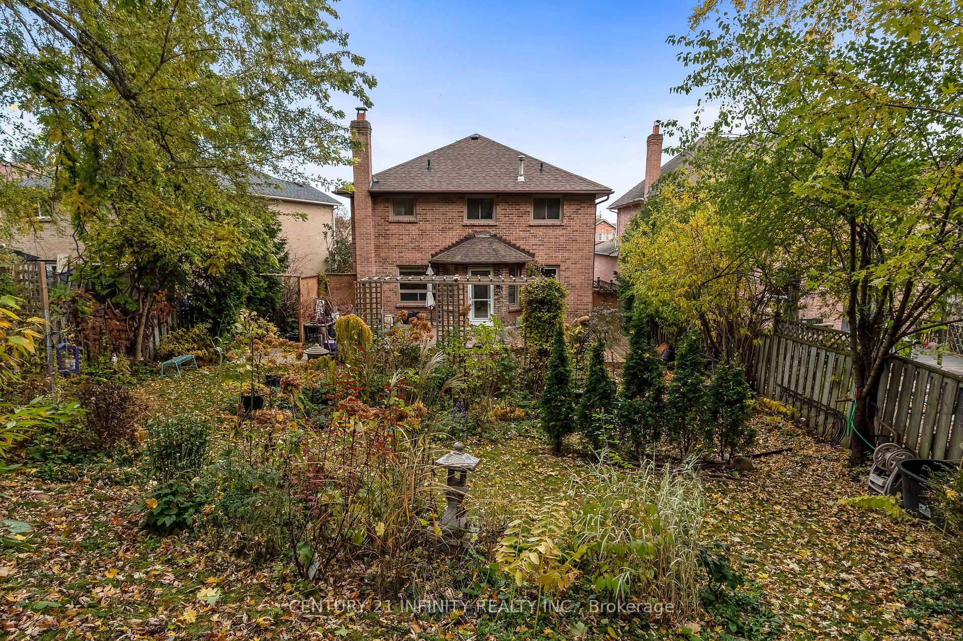 103 Ravenscroft Road