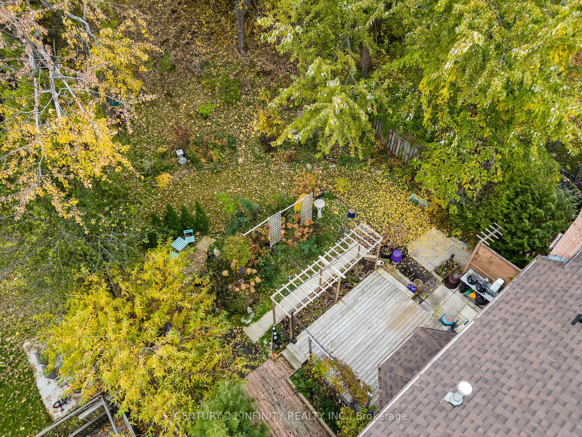 103 Ravenscroft Road