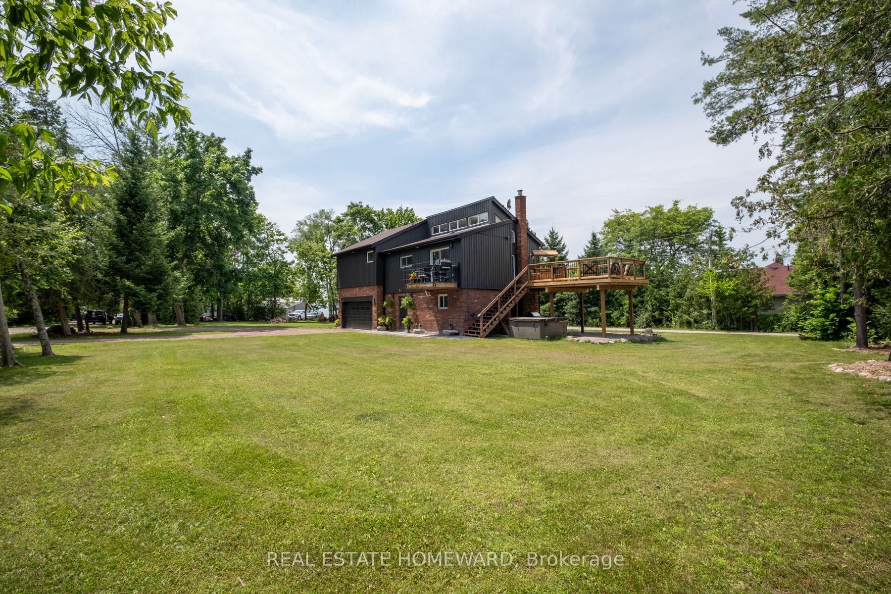 6 Armstrong Ave