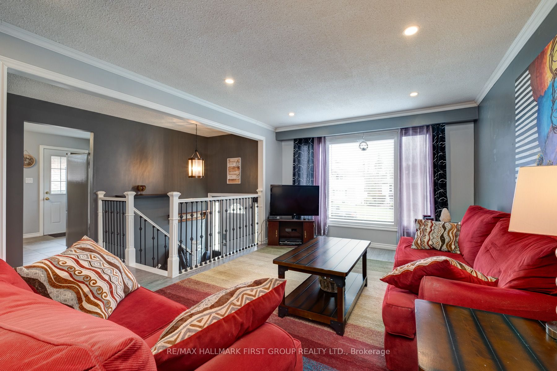 430 Paddington Cres