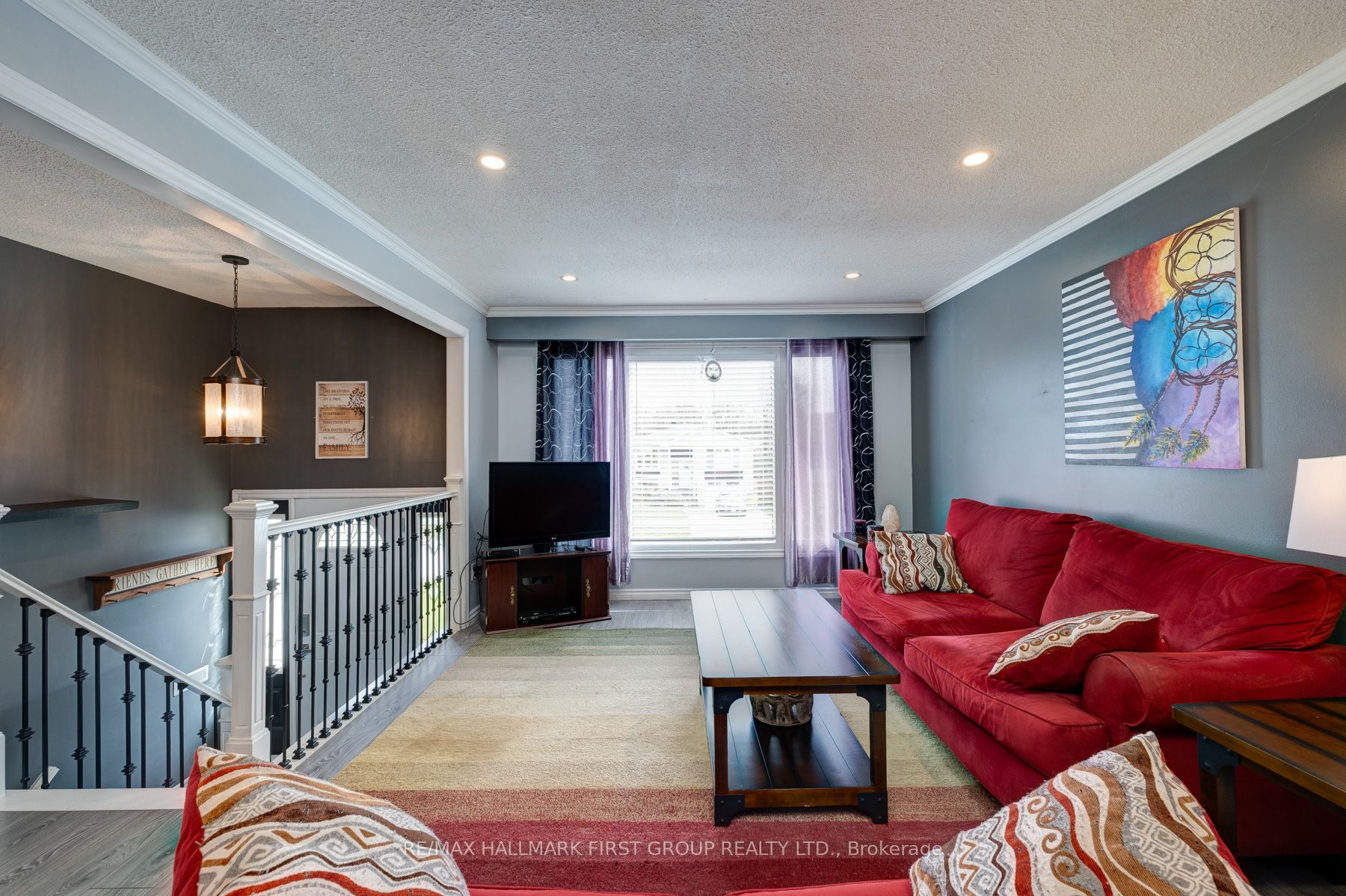 430 Paddington Cres