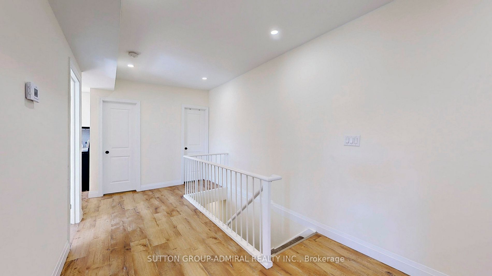1930 Queen Street E #Upper 1