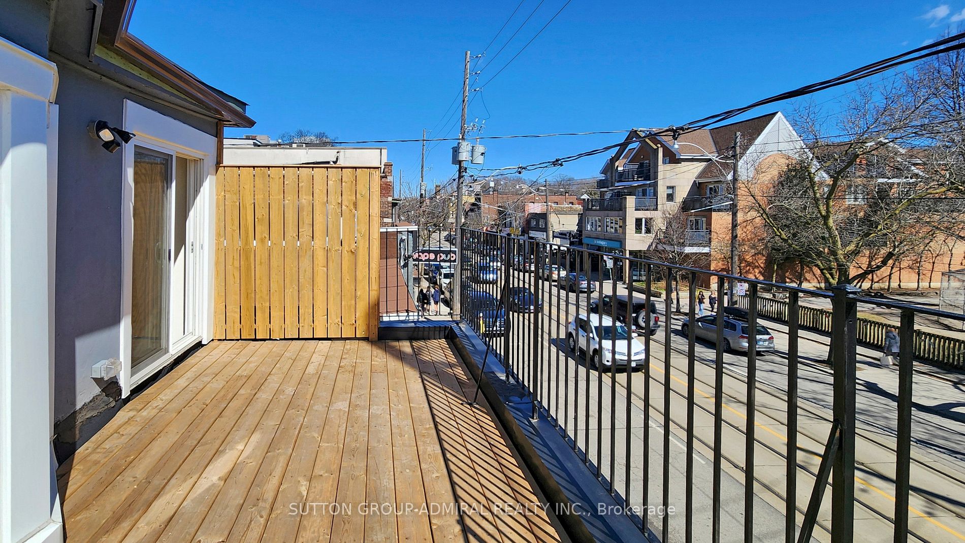 1930 Queen Street E #Upper 1
