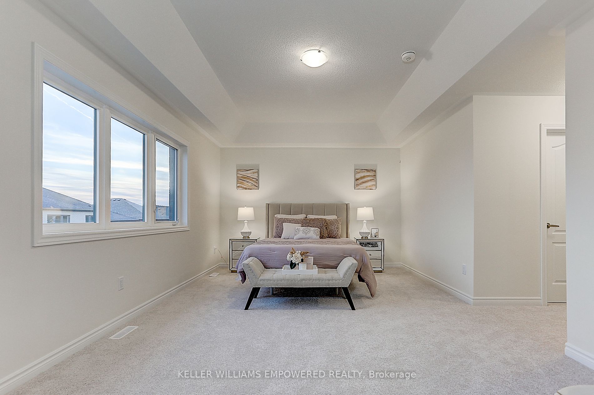 1215 Plymouth Dr