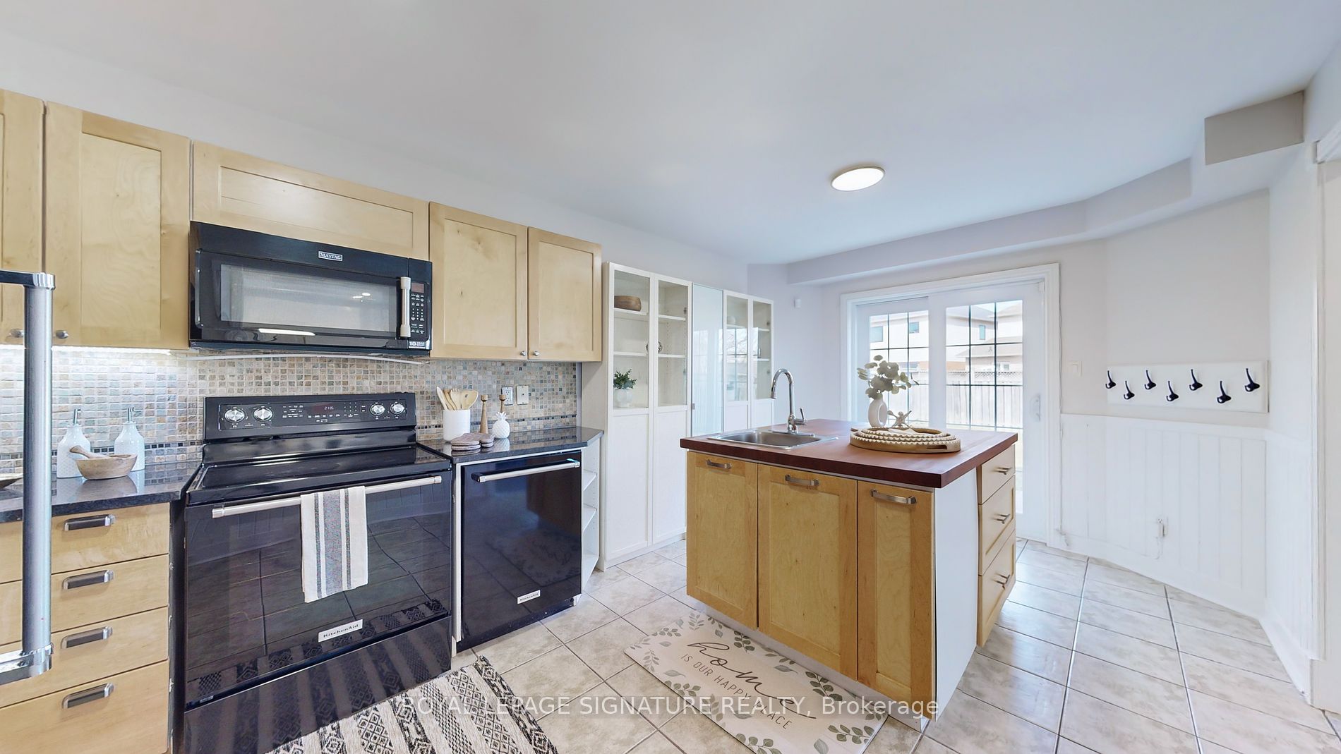 98 Guildwood Drive