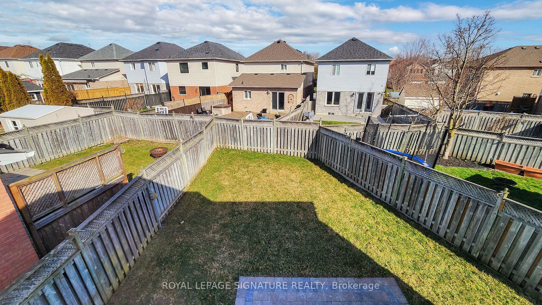 98 Guildwood Drive