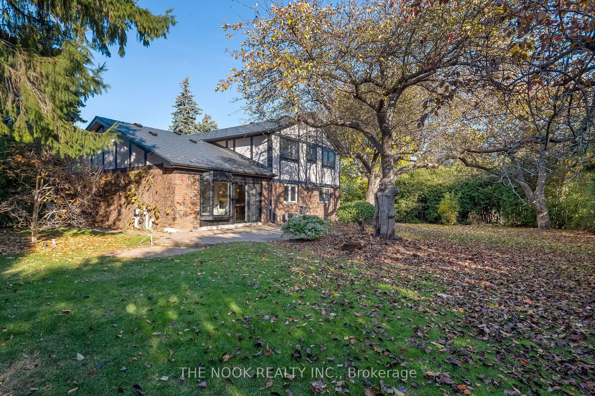 103 Orchard Crt