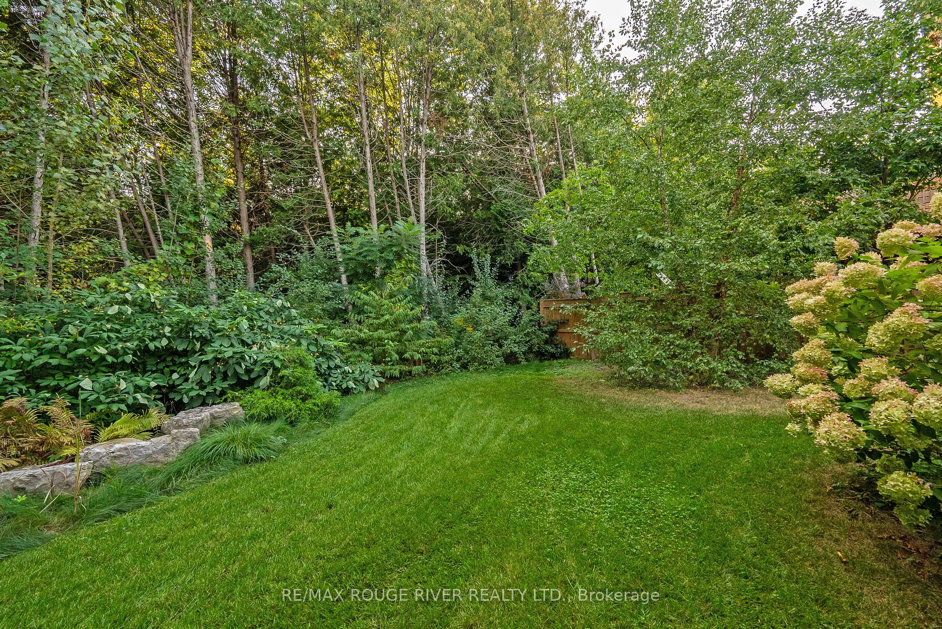33 Gilchrist Crt
