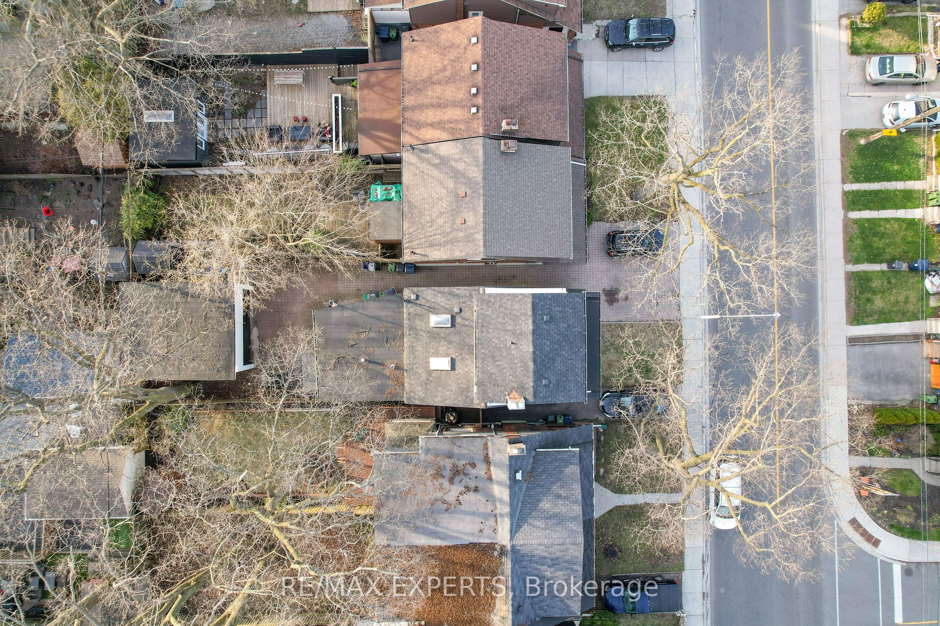 434 Victoria Park Avenue