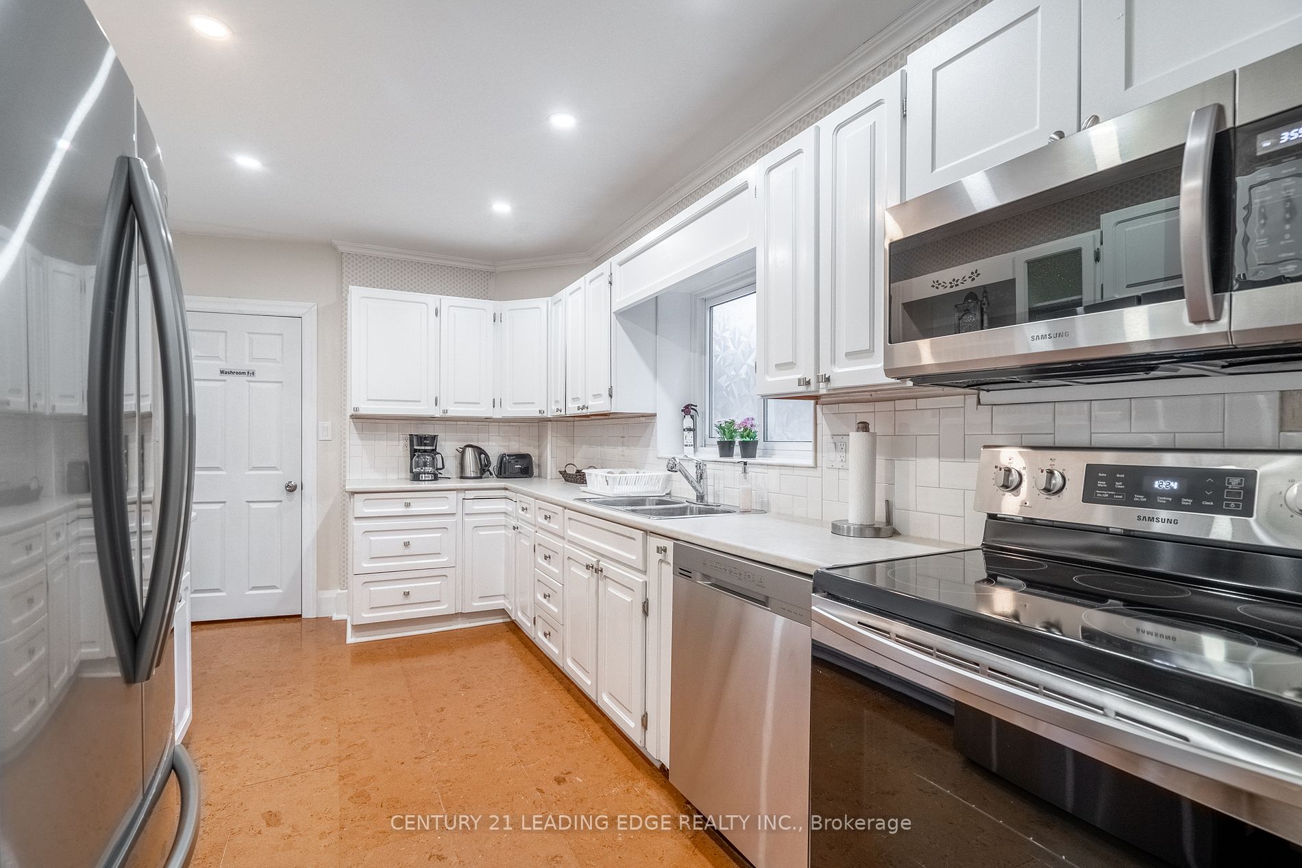 83 Liberty Street N