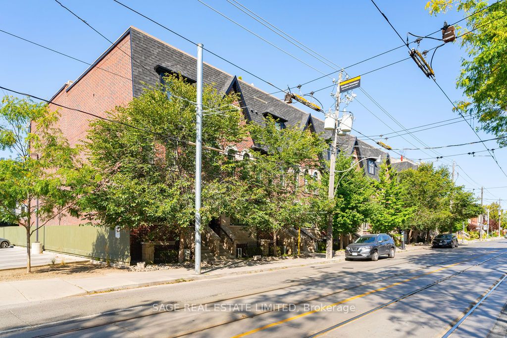150 Broadview Avenue #Th3