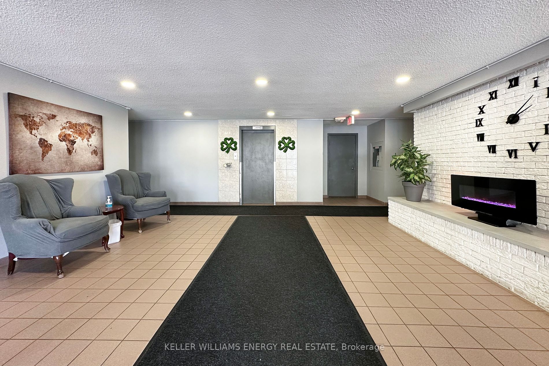 131 Taunton Road E #204