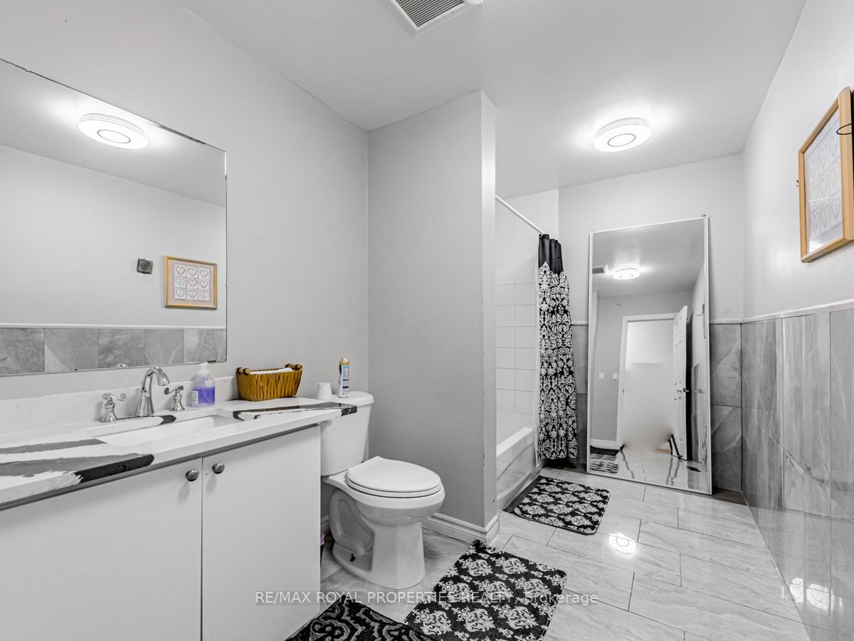 32 St Dunstan Drive