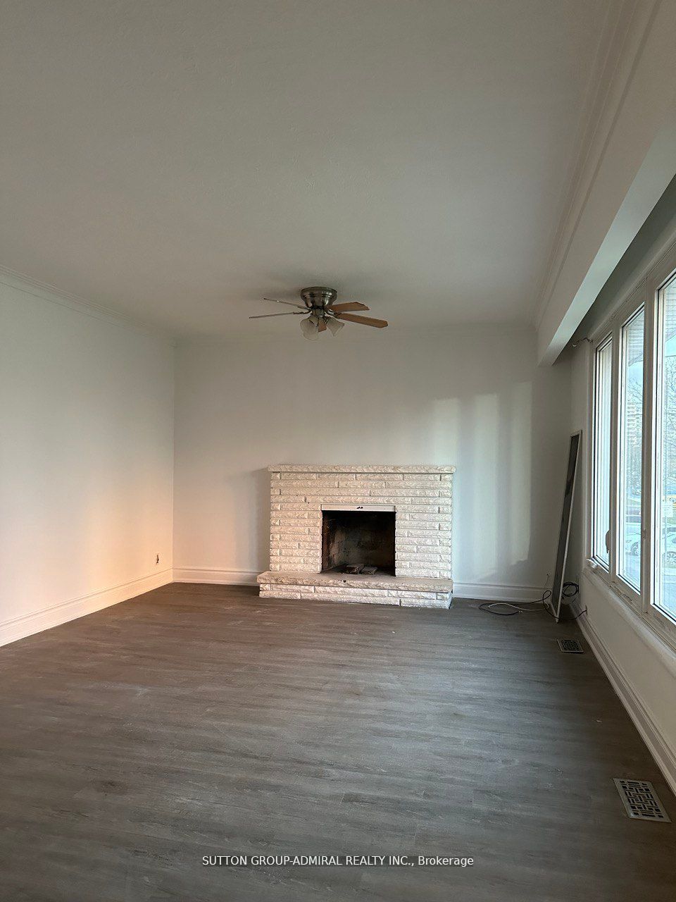 240 Markham Road, #Main