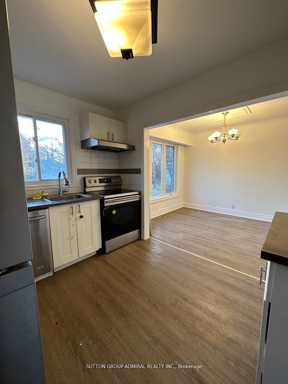 240 Markham Road, #Main