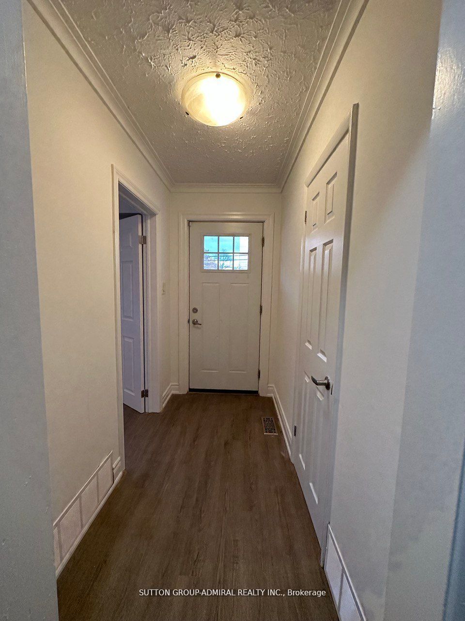 240 Markham Road, #Main
