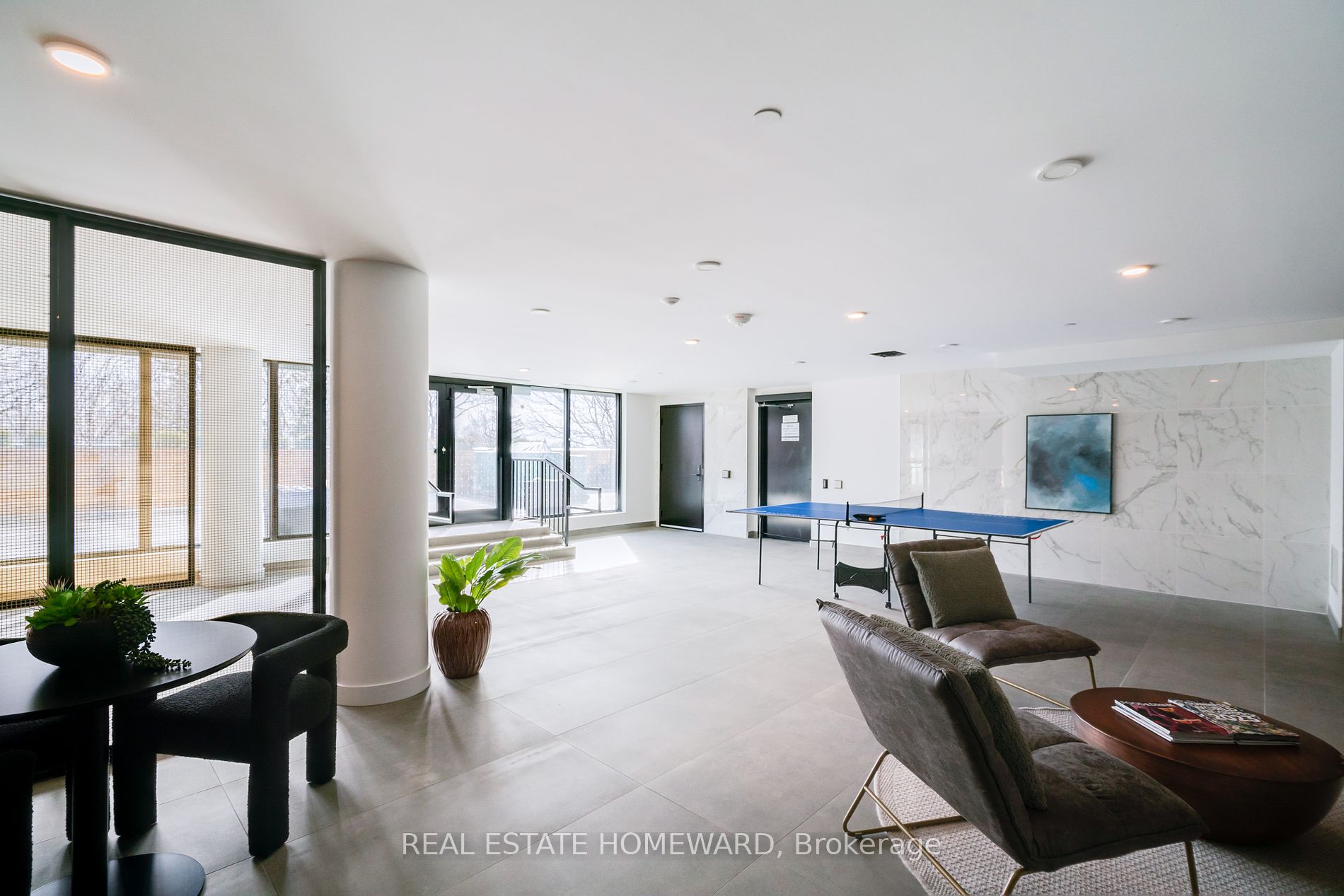 2799 Kingston Rd, #321