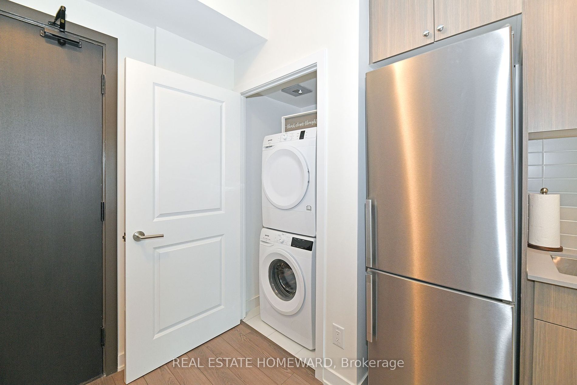 2799 Kingston Rd, #321