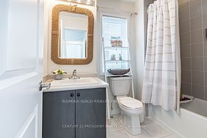 2550 Castlegate Crossing, #220