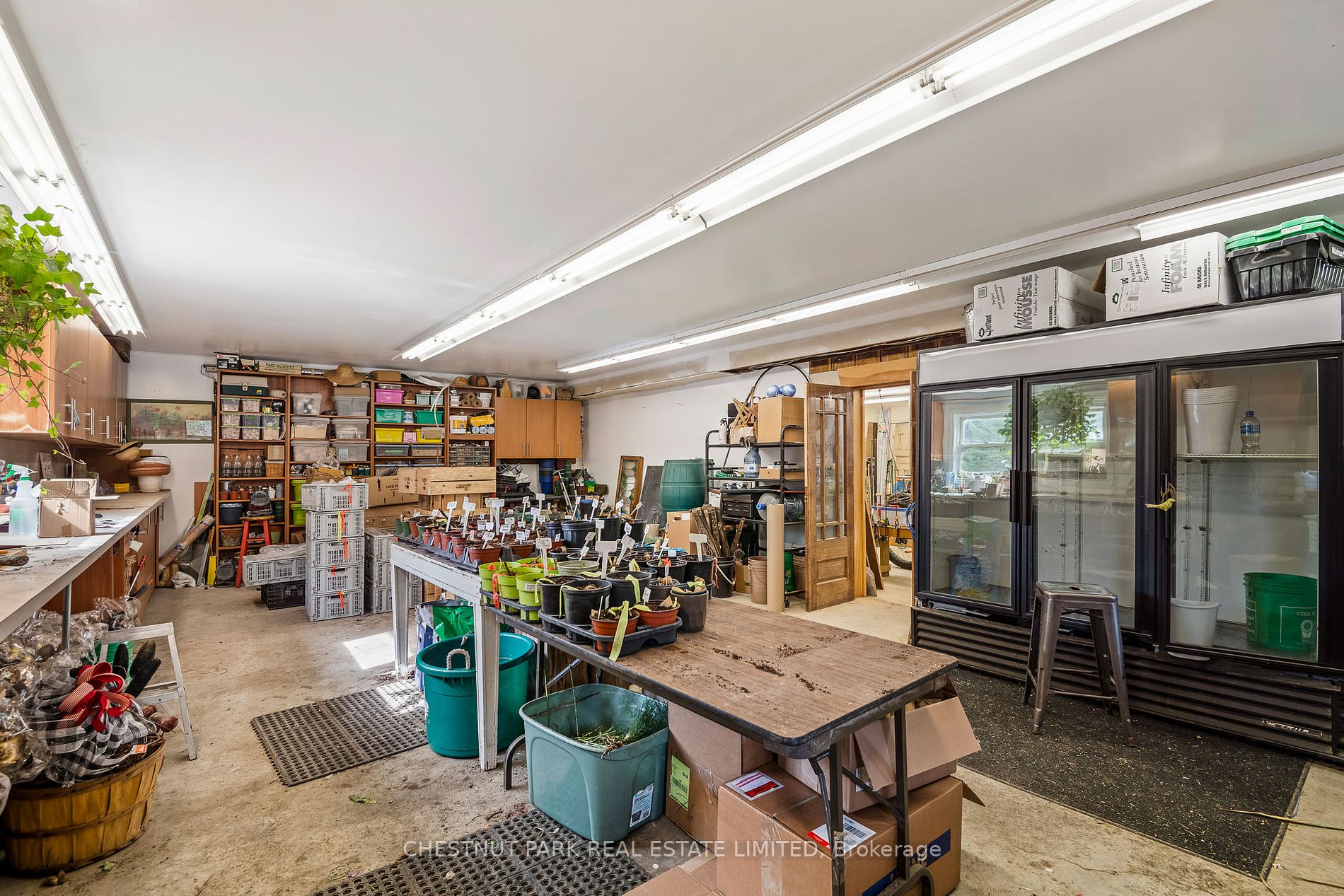 40 Hurd St