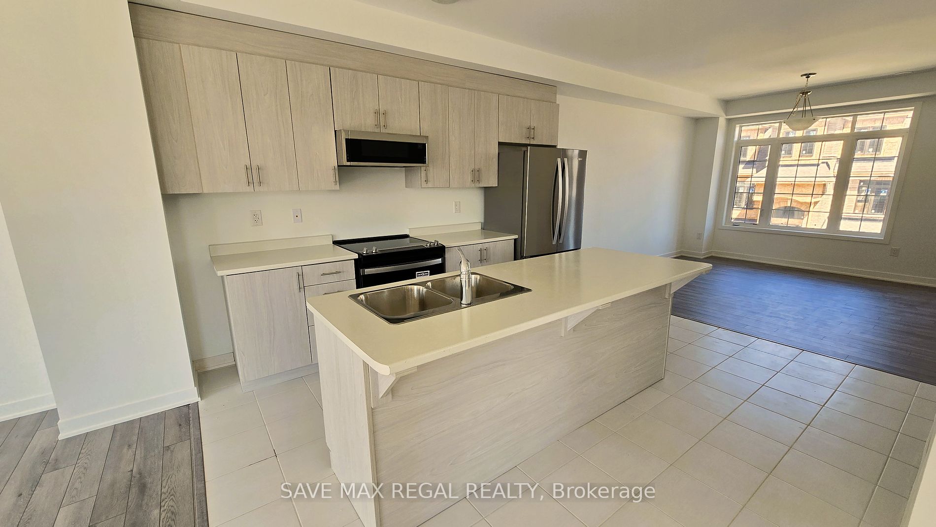 59 Selfridge Way, #59